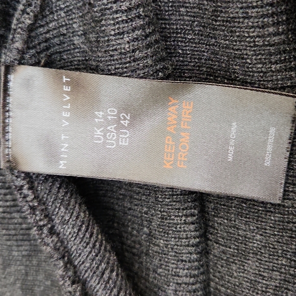 Mint Velvet Knitted Batwing Dress Size 10 - Picture 12 of 16